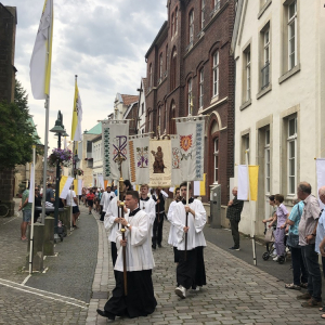 Empfangder Pilgergruppen